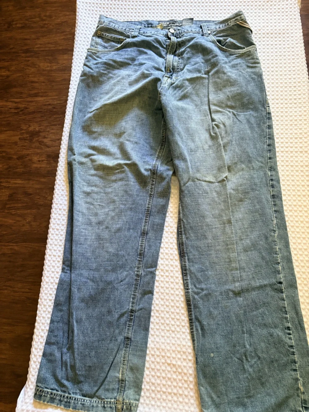 Royal blue Classic‎ Men's Blue Jeans - Casual Everyday Fit